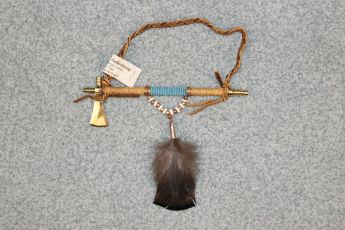 Tomahawk peace pipe
